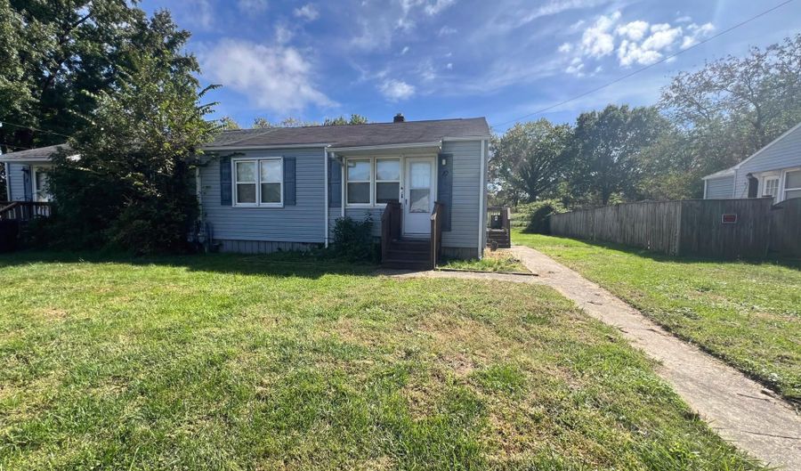 10 LIBERTY St, Aberdeen, MD 21001 - 3 Beds, 2 Bath