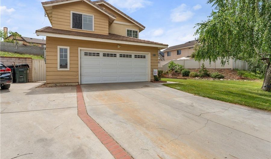 13525 Big Sky Ct, Yucaipa, CA 92399 - 5 Beds, 3 Bath