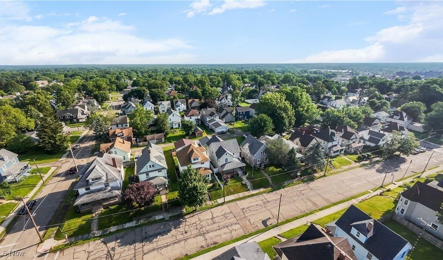 265 W Broadway St, Alliance, OH 44601 - 4 Beds, 2 Bath