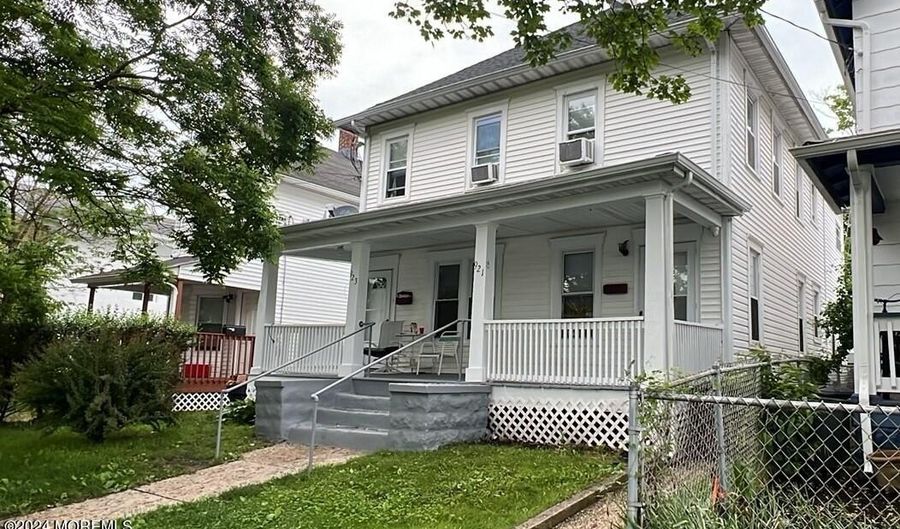 921 Mattison Ave, Asbury Park, NJ 07712 - 3 Beds, 1 Bath