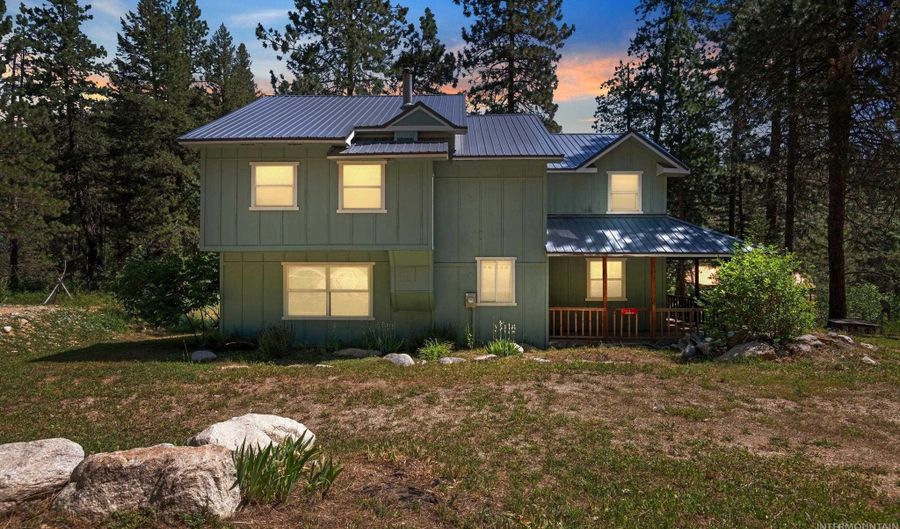 1 Cottage Ln, Boise, ID 83716 - 3 Beds, 2 Bath