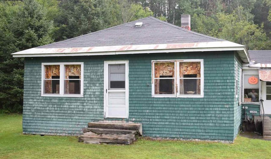 3207 Oregon Rd, Concord, VT 05906 - 3 Beds, 1 Bath