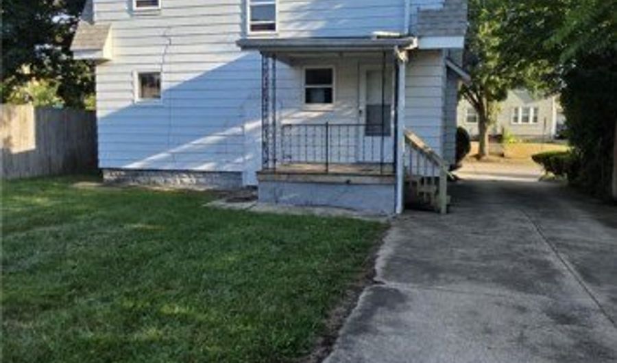 623 Cole Ave, Akron, OH 44301 - 3 Beds, 1 Bath