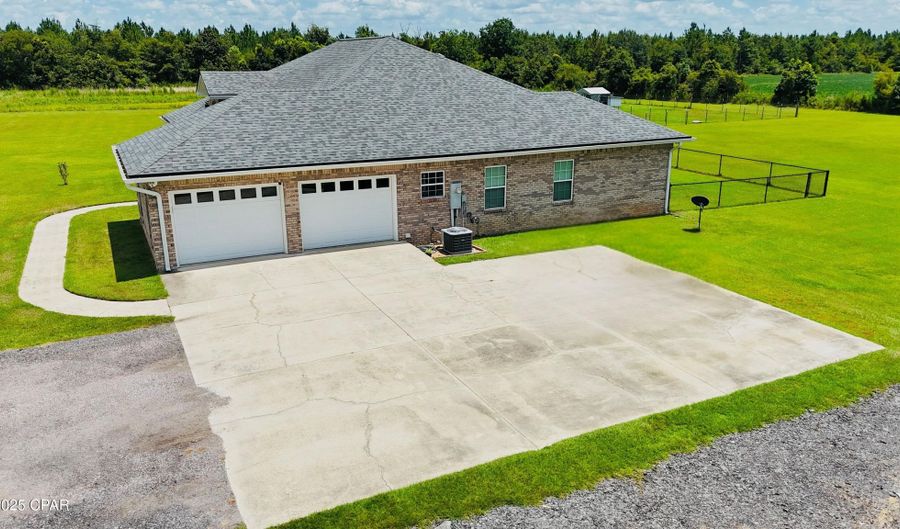 19693 County Road 274, Altha, FL 32421 - 3 Beds, 3 Bath