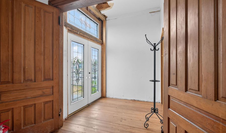 6431 Devils Lake Hwy, Addison, MI 49220 - 2 Beds, 5 Bath