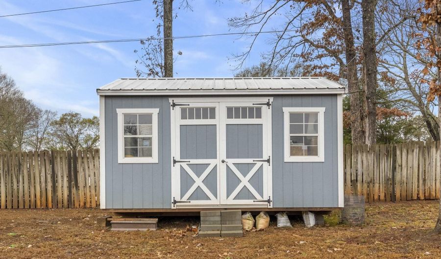 208 Huntington Dr, Anderson, SC 29625 - 3 Beds, 2 Bath