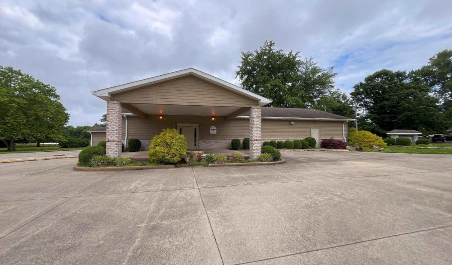 6264 Sandpit Rd, Bedford, IN 47421 - 0 Beds, 3 Bath