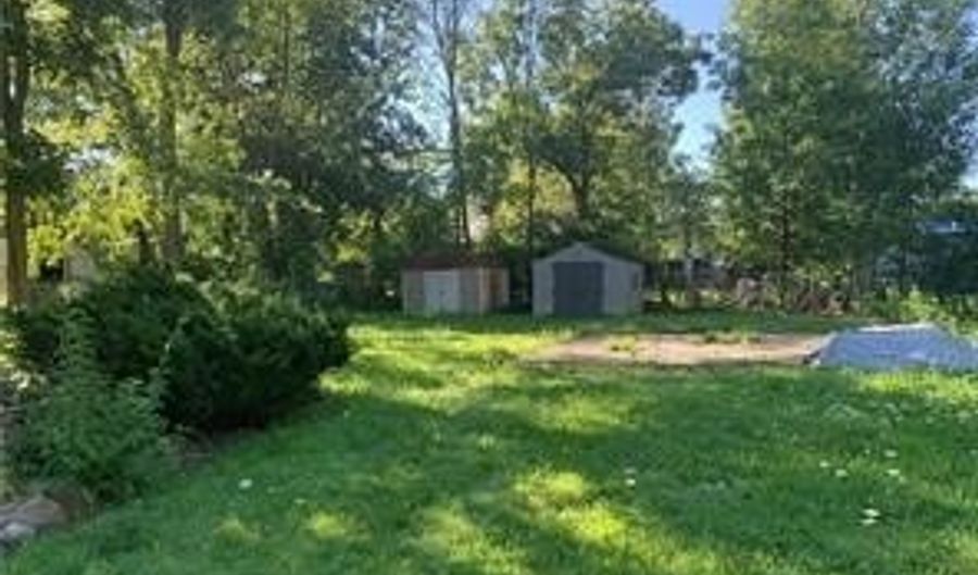 1015 Moneta Ave, Aurora, OH 44202 - 3 Beds, 1 Bath