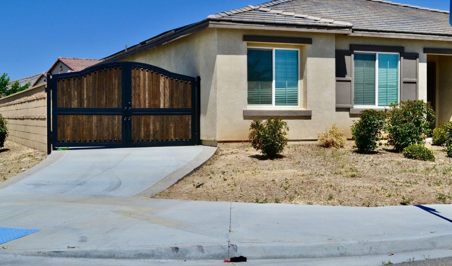 11500 Juliana Dr, Adelanto, CA 92301 - 4 Beds, 2 Bath