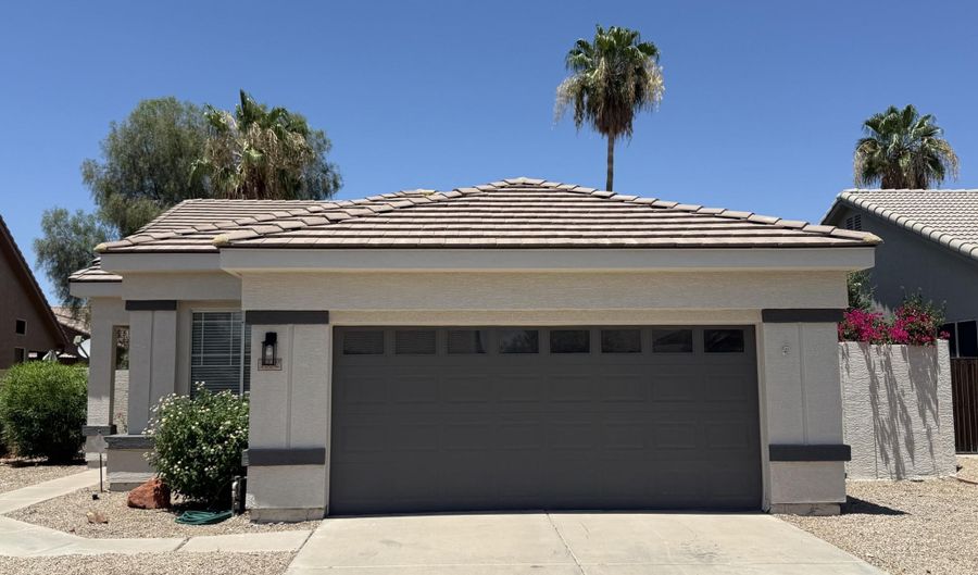 1332 W THOMPSON Way, Chandler, AZ 85286 - 3 Beds, 2 Bath