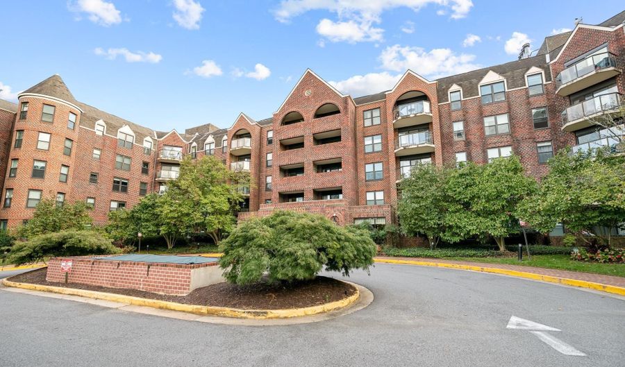 2100 LANGSTON Blvd 112, Arlington, VA 22201 - 1 Beds, 1 Bath