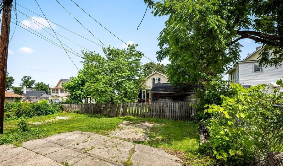 2607 GOODWOOD Rd, Baltimore, MD 21214 - 4 Beds, 2 Bath