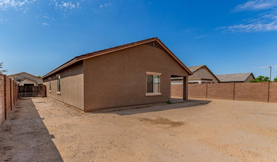 25424 W CARSON Dr, Buckeye, AZ 85326 - 3 Beds, 2 Bath