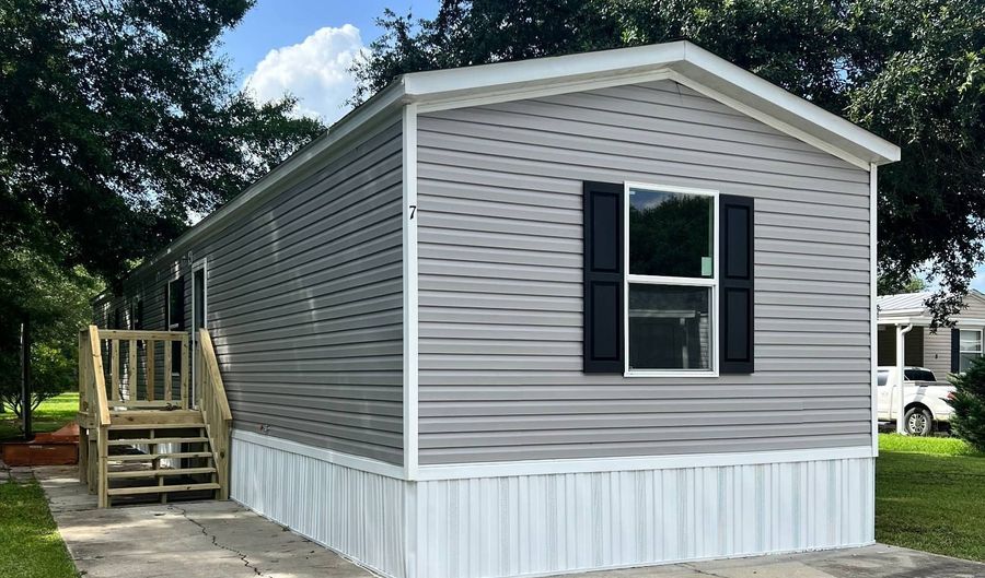 5885 Lavey Ln 7, Baker, LA 70714 - 3 Beds, 2 Bath