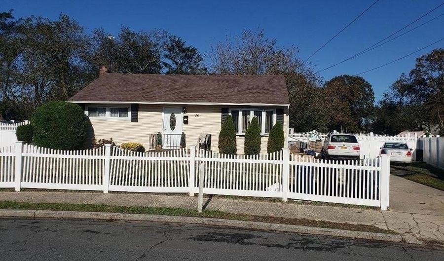 56 Benjoe Dr, Amityville, NY 11701 - 3 Beds, 2 Bath