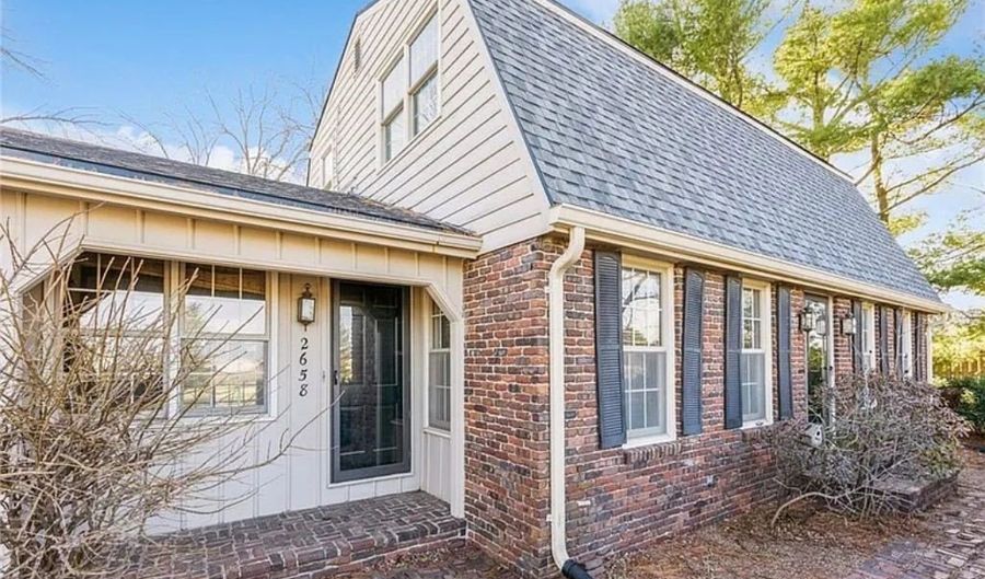 2658 8th St SW, Altoona, IA 50009 - 3 Beds, 2 Bath