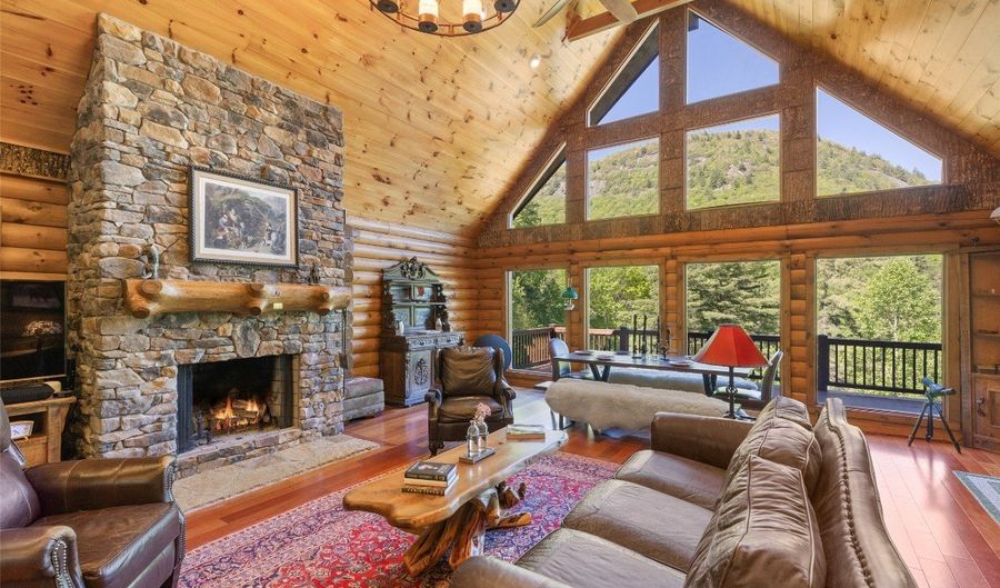 1318 Shortoff Rd, Highlands, NC 28741 - 3 Beds, 3 Bath