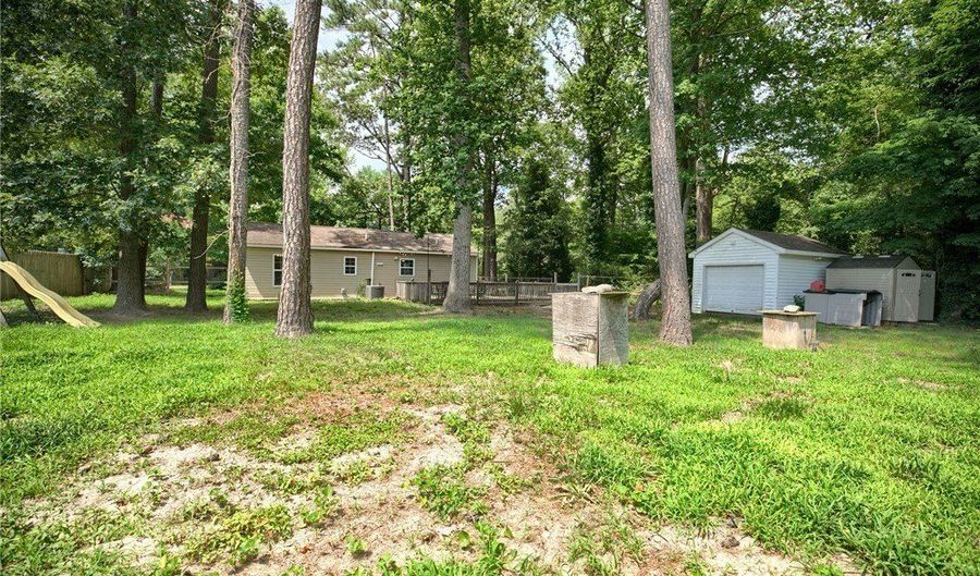 8568 Poplar Springs Dr, Ark, VA 23061 - 3 Beds, 1 Bath