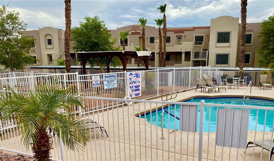 2064 Mesquite Ln 102, Laughlin, NV 89029 - 2 Beds, 2 Bath