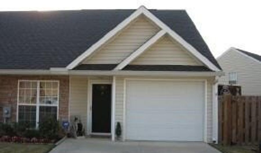 310 Caldwell Cir, Augusta, GA 30909 - 3 Beds, 3 Bath