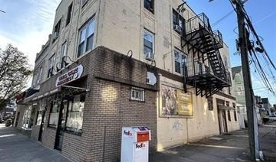 779 BROADWAY 2F, Bayonne, NJ 07002 - 3 Beds, 0 Bath