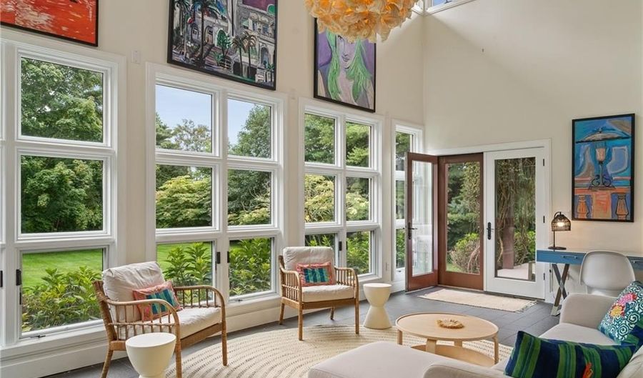 175 Ruggles Ave, Newport, RI 02840 - 3 Beds, 3 Bath