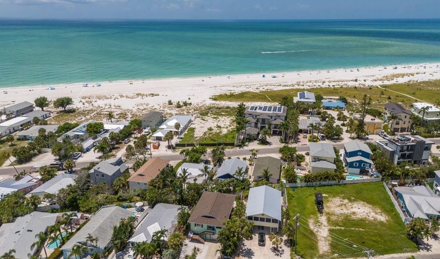 771 JACARANDA Rd, Anna Maria, FL 34216 - 3 Beds, 2 Bath