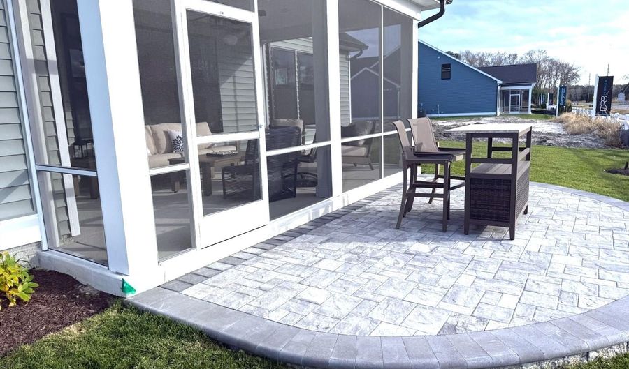 34106 HORNBEAM Dr, Frankford, DE 19945 - 5 Beds, 4 Bath