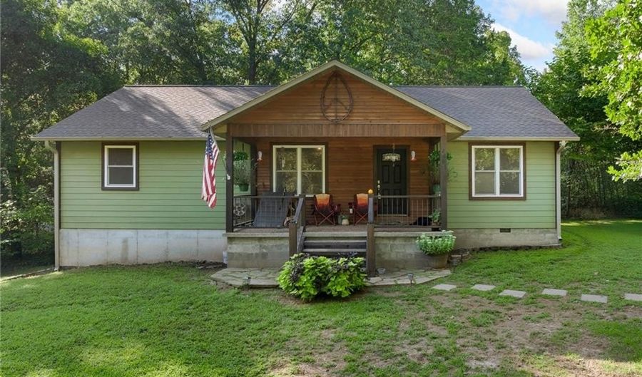 2691 Old Mountain Dr, Alpena, AR 72611 - 3 Beds, 3 Bath