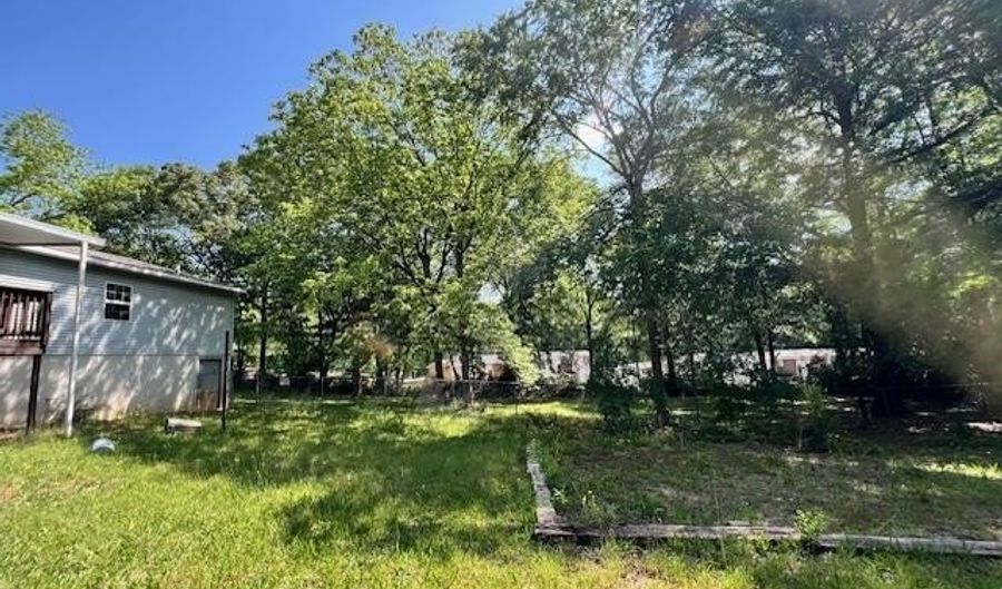 104 E Clairborne St, Blacksburg, SC 29702 - 4 Beds, 2 Bath