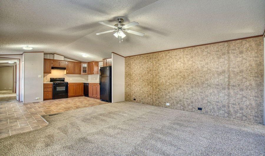 230 N 2nd St 88, Berthoud, CO 80513 - 3 Beds, 2 Bath