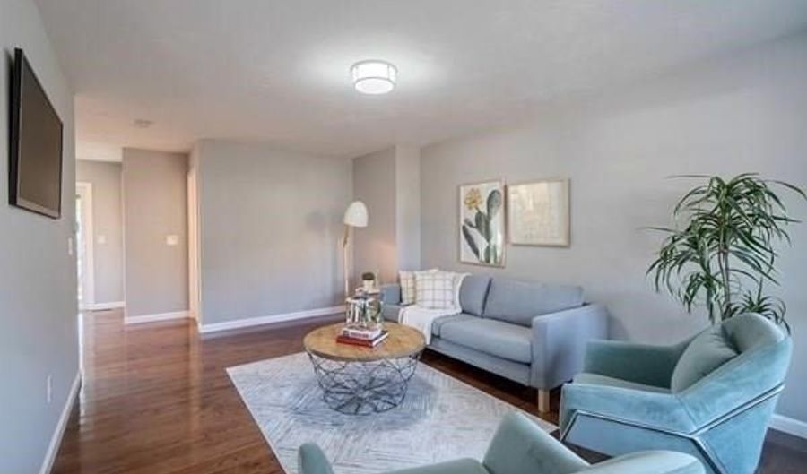 350 South Rd #2, Bedford, MA 01730 - 4 Beds, 3 Bath
