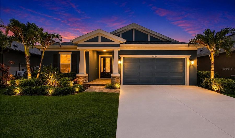 6109 COLMAR Pl, Apollo Beach, FL 33572 - 4 Beds, 2 Bath