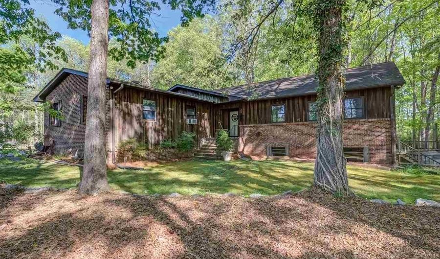 4204 Pine Rail Ln, Apex, NC 27523 - 4 Beds, 3 Bath