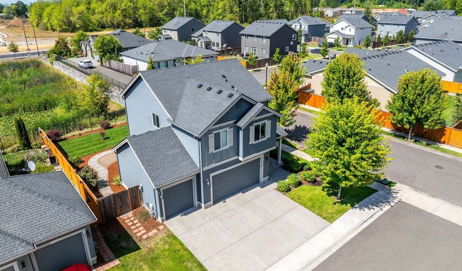 1012 NE 11TH Ct, Battle Ground, WA 98604 - 4 Beds, 3 Bath