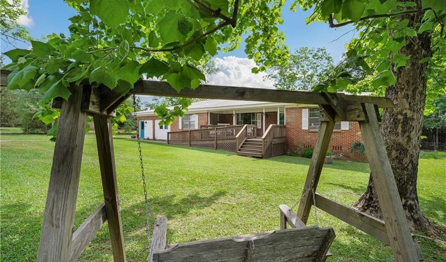 17714 Horseneck Rd, Bay Minette, AL 36507 - 3 Beds, 3 Bath