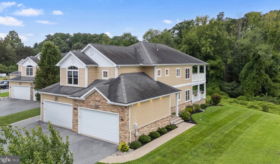 1194 DEATS Dr, Dover, DE 19904 - 3 Beds, 2 Bath