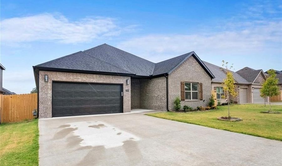 7105 SW High Meadow Blvd, Bentonville, AR 72713 - 3 Beds, 2 Bath