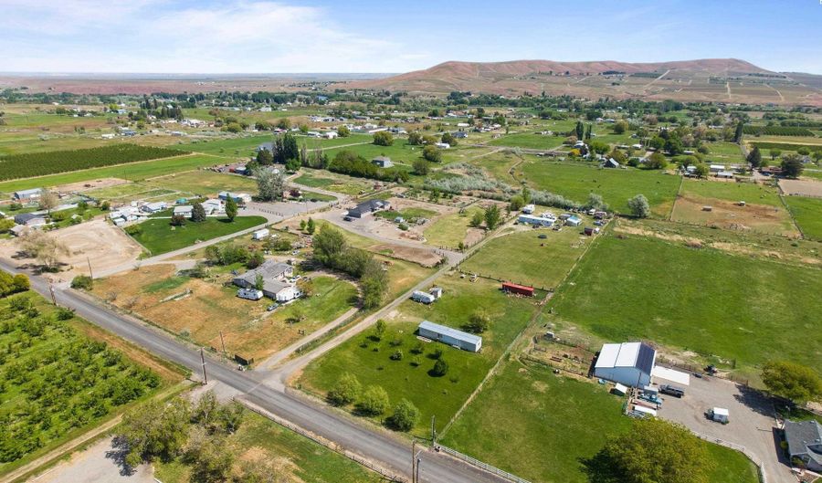 54007 N Frazier, Benton City, WA 99320 - 0 Beds, 0 Bath