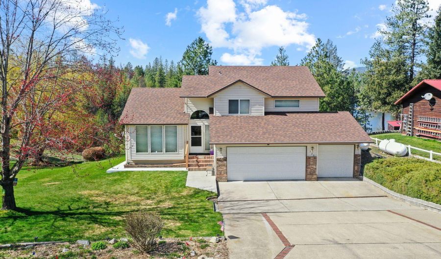 720 Stoneridge Rd, Blanchard, ID 83804 - 3 Beds, 3 Bath