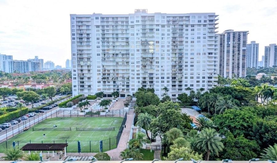 2801 NE 183rd St 908W, Aventura, FL 33160 - 1 Beds, 2 Bath