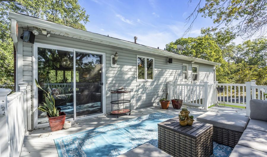 29 Pheasant Dr, Bayville, NJ 08721 - 4 Beds, 2 Bath