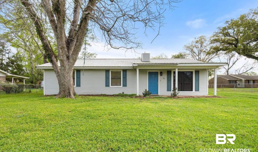 6 Morgan Cir, Bay Minette, AL 36507 - 3 Beds, 2 Bath