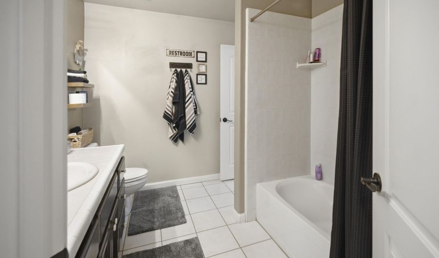 765 Stock Ln, Fernley, NV 89408 - 3 Beds, 3 Bath