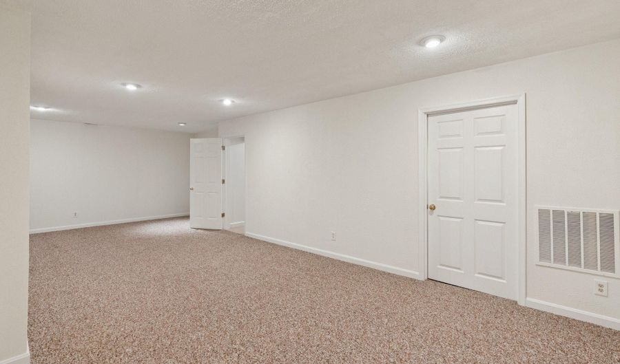 314 BEALL Ave, Rockville, MD 20850 - 4 Beds, 4 Bath