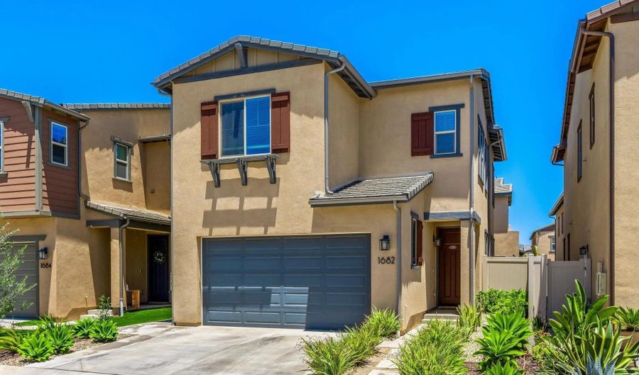1682 Carol Lee Ln, Escondido, CA 92026 - 3 Beds, 3 Bath
