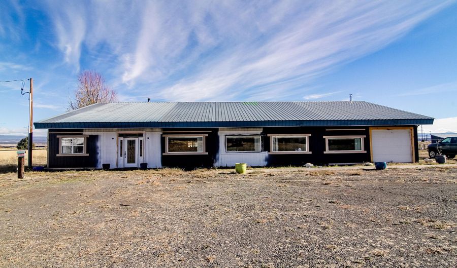 61049 E Highway 140 E, Bly, OR 97622 - 5 Beds, 3 Bath