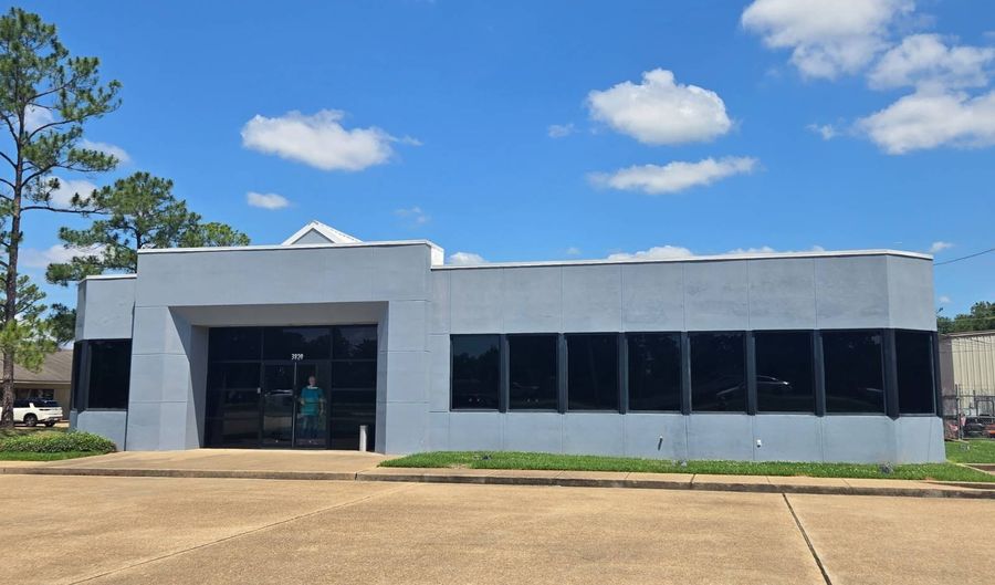 3820 Hwy 28 W, Alexandria, LA 71303 - 0 Beds, 2 Bath