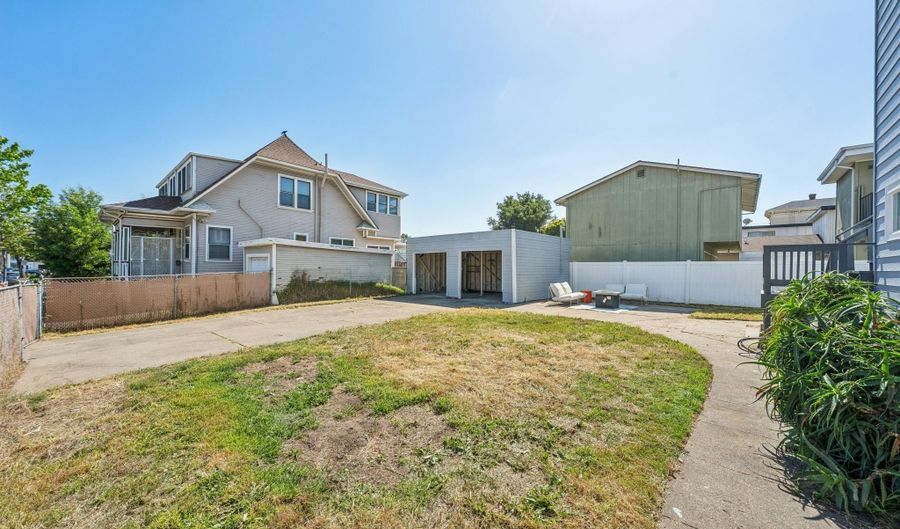 1801 Buena Vista Ave, Alameda, CA 94501 - 6 Beds, 10 Bath