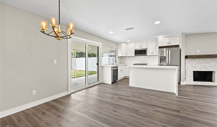 5032 E Holbrook St, Anaheim, CA 92807 - 4 Beds, 2 Bath